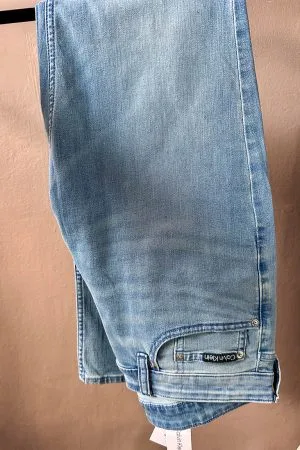 Pantalón Azul de Mezclilla Calvin Klein