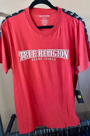 Playera Roja True Religion