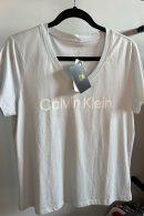 Blusa Gris Calvin Klein